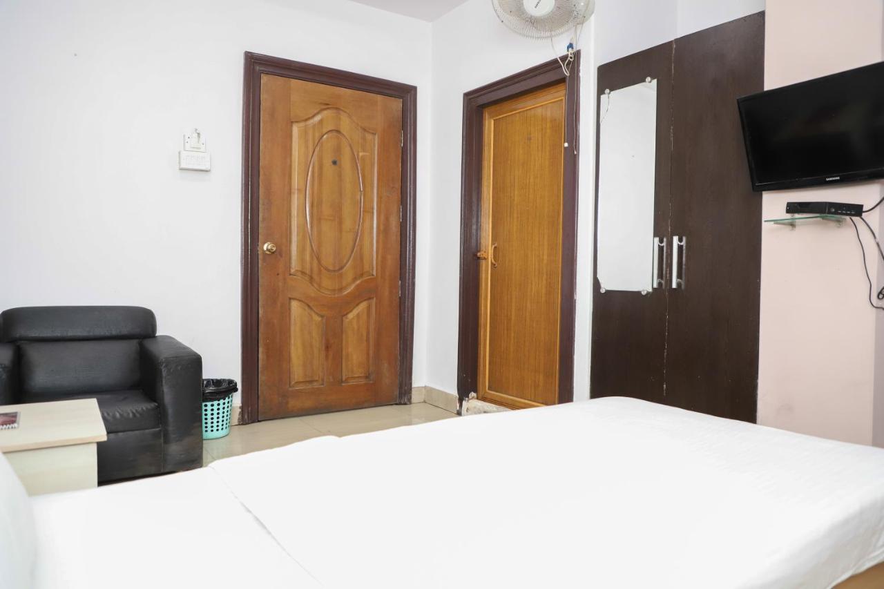 The Grand Hotel Āīzawl Habitación foto
